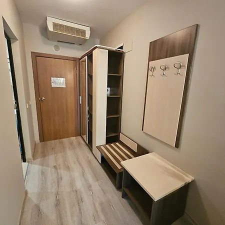 Elena 340 Apartment